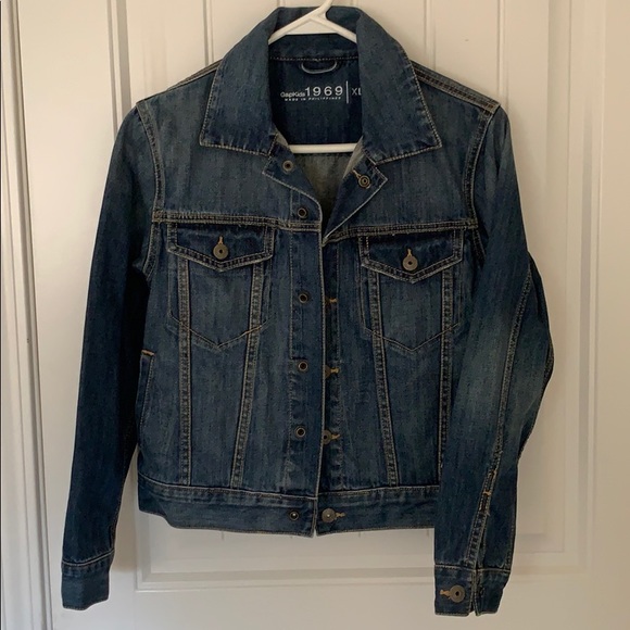 Jeans - Picture 1 of 3